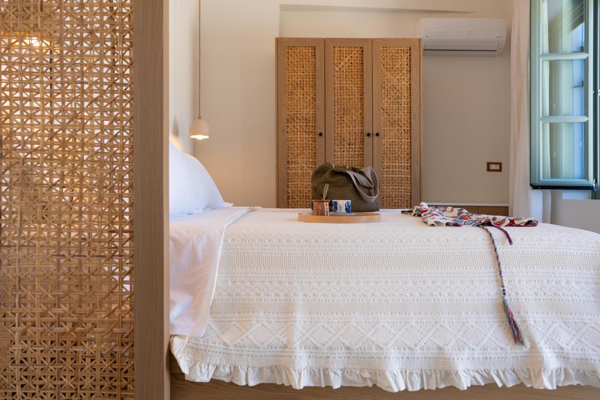 Nisomar Suites 시미 외부 사진